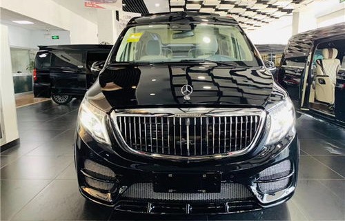 迈巴赫7座商务车售价(迈巴赫7座商务车售价图片)