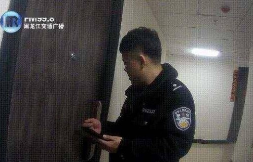 外卖小哥寻亲走红,带货背后的人性抉择与家庭决裂