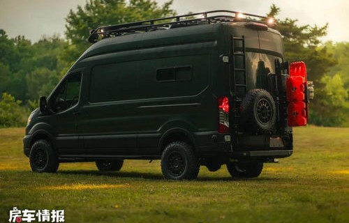 新全顺四驱越野版(国内即将上市的四驱轻客)