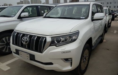 丰田普拉多v8价格(丰田普拉多v8价格多少钱一辆)