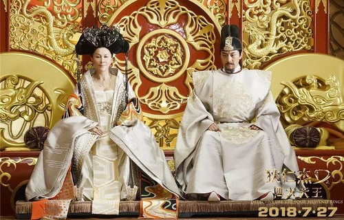 四月暖春，一部引人入胜的短剧之旅