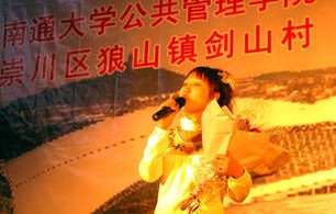 晚风倾情旧人归——一曲短剧的深情演绎