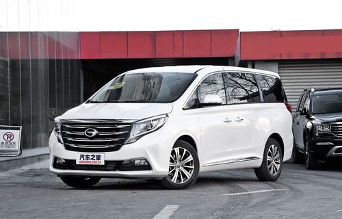 广汽传祺商务车7座gm8图片(广汽传祺商务车7座gm5报价)