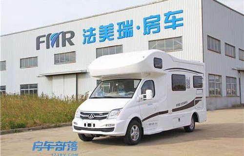 最适合穷人房车8万(五菱5万元一体房车)