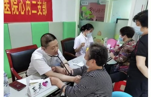 短剧抢救当天，女儿拒绝签字——家庭、情感与医患关系的交织