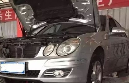 变速箱油换一次多少钱(奔驰变速箱油换一次多少钱)