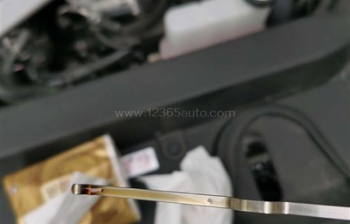 一汽丰田卡罗拉2019款(一汽丰田卡罗拉2019款加什么机油?)