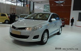 12年奇瑞风云2现在值多少钱(12年奇瑞风云2两厢二手价格)