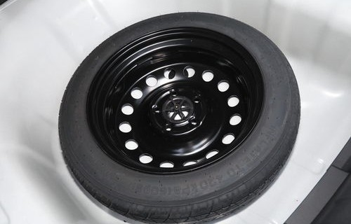 伊兰特2023款(伊兰特2023款15l精英版落地)