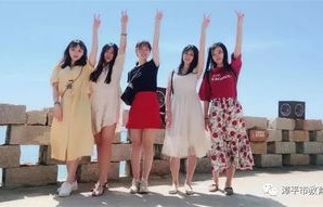 短剧我和老板娘与凤同行的75集之旅