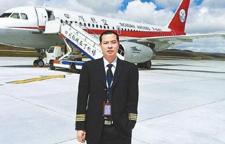 英雄机长刘传健就韩客机失事发声