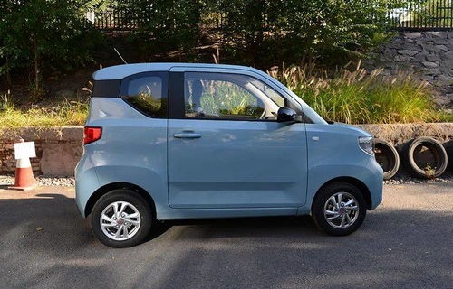 3万以内的电动轿车(3万以内的电动轿车五菱汽车)