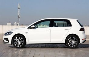 高尔夫车价格及图片新款(高尔夫车型大全图片及报价)