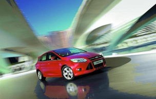 长安福特新福克斯，引领潮流，超越期待