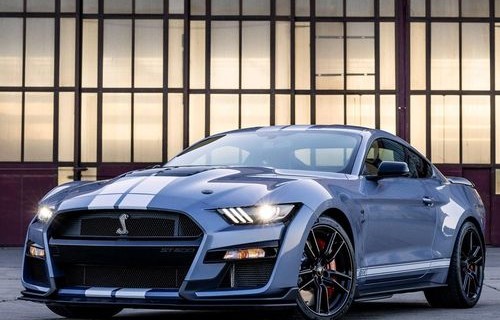 福特野马眼镜蛇gt500跑车报价(福特野马眼镜蛇gt350跑车报价)