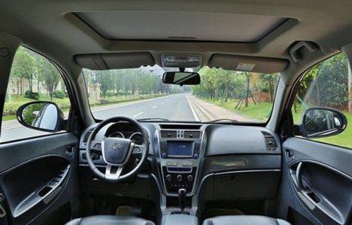 吉利全球鹰gx7(吉利全球鹰gx7发动机号在哪个位置)