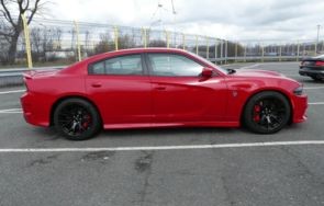 道奇战马(道奇战马地狱猫多少钱)