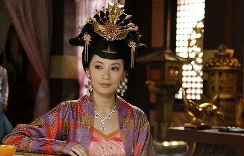 短剧皇后娘娘又双胎了，宫廷传奇的延续