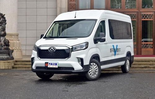 上汽大通v80七座价格(上汽大通v807座长袖价格)