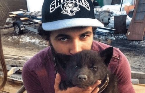 网购恶犬，小袜子里的巨兽