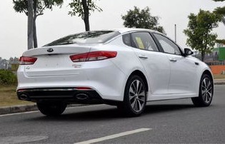 起亚k5最低价多少钱(起亚k5多少钱一辆)