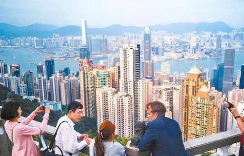 李嘉诚旗下地产大甩卖，打折抛售楼盘背后的市场洞察