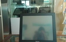 触摸屏显示器一体机（大屏幕触摸屏一体机）