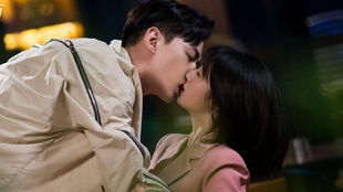 短剧中的情感之旅，如果眼泪记得你