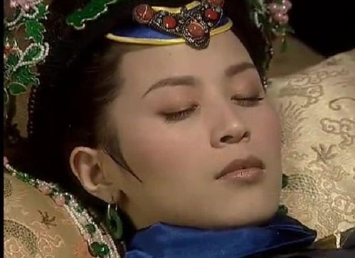 短剧皇后娘娘,有仇必报的传奇故事(共88集) 短剧皇后娘娘,有仇必报的传奇故事(共88集)