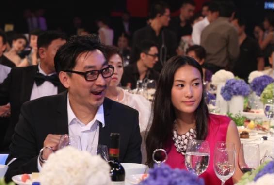 短剧离婚后,她转身嫁给了千亿总裁——人生的华丽转身 短剧离婚后,她转身嫁给了千亿总裁——人生的华丽转身