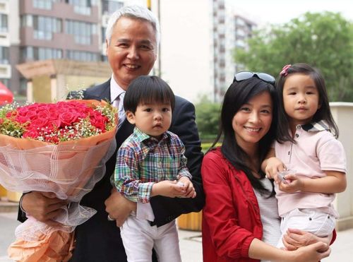 短剧闪婚,亿万富翁老公的92集浪漫之旅 短剧闪婚,亿万富翁老公的92集浪漫之旅