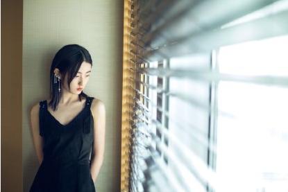 短剧我的美女房东——80集的都市情感之旅