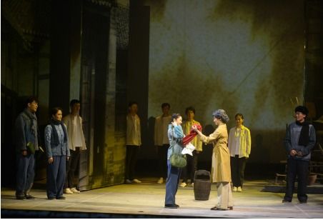 人间烟火,一曲短剧的百态人生 人间烟火,一曲短剧的百态人生