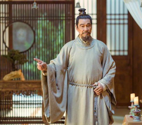 短剧皇太子监国，百集演绎的权力与智慧