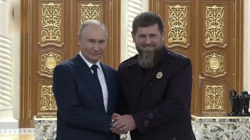 俄车臣领导人卡点发文,为普京总统庆生 俄车臣领导人卡点发文,为普京总统庆生