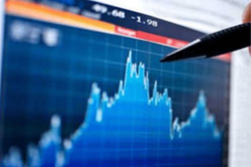 黄仁勋身价飙升至1090亿美元,超越英特尔市值背后的故事 黄仁勋身价飙升至1090亿美元,超越英特尔市值背后的故事