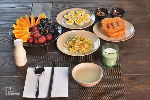 短剧砂锅粥与费南雪的魅力之旅——77集的味觉与视觉盛宴