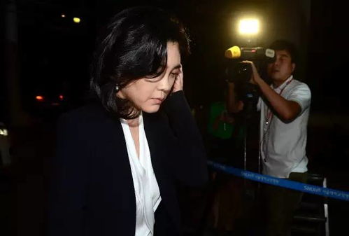 短剧,月子期与渣男离婚的漫长旅程(共80集) 短剧,月子期与渣男离婚的漫长旅程(共80集)