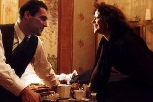 短剧中的父爱传奇——王宇峰的70集人生 短剧中的父爱传奇——王宇峰的70集人生