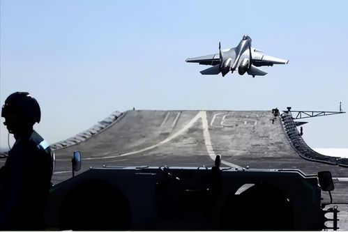 辽宁舰编队绕菲律宾一圈，国防部权威回应分析