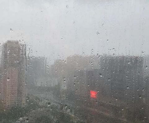 罕见天象交汇，暴雨与大暴雪近期同框记