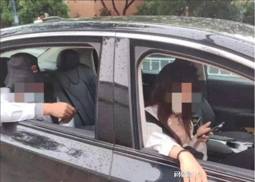 司机遭遇离奇订单，一箱钱的神秘之旅