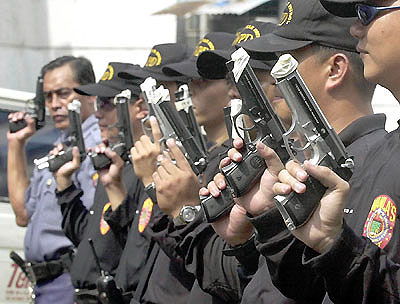 菲律宾华人遭开七枪倒地事件,中使馆积极介入 菲律宾华人遭开七枪倒地事件,中使馆积极介入