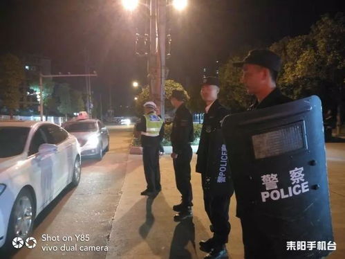 男子隔夜酒驾赴交警队，警醒酒后驾驶的严重性