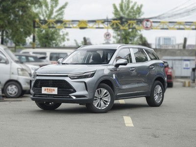 北京汽车x7(北京汽车x7图片大全)