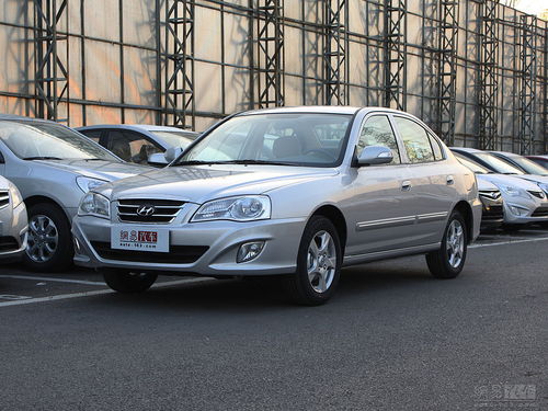 北京现代伊兰特2021款报价(北京现代伊兰特2021款报价表)