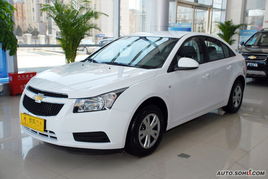 雪佛兰科鲁兹图片大全(雪佛兰科鲁兹车图片大全)