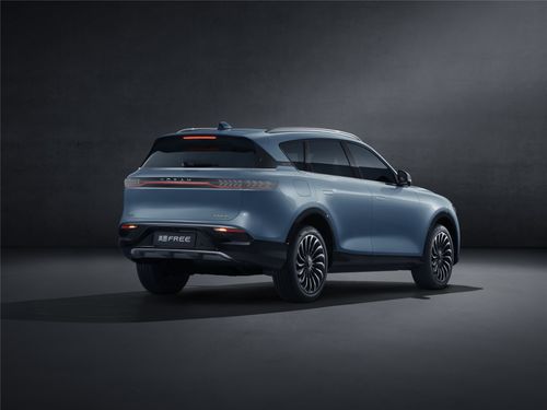 雷诺汽车报价及图片(克拉斯汽车价格及图片)