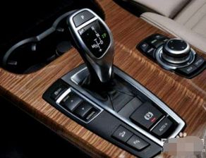 新手第一次开自动挡车怎么开(新手第一次开车步骤自动挡) 新手第一次开自动挡车怎么开(新手第一次开车步骤自动挡)