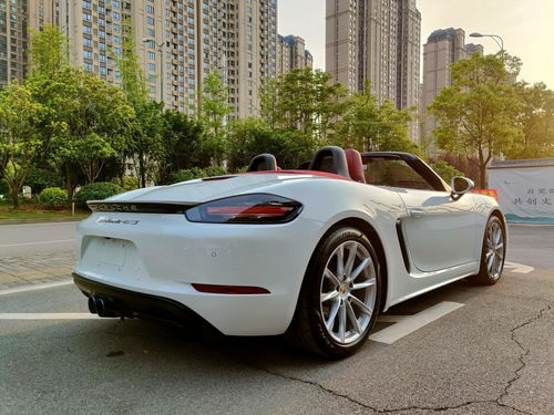 男的买718丢人吗(敞篷保时捷718多少钱)